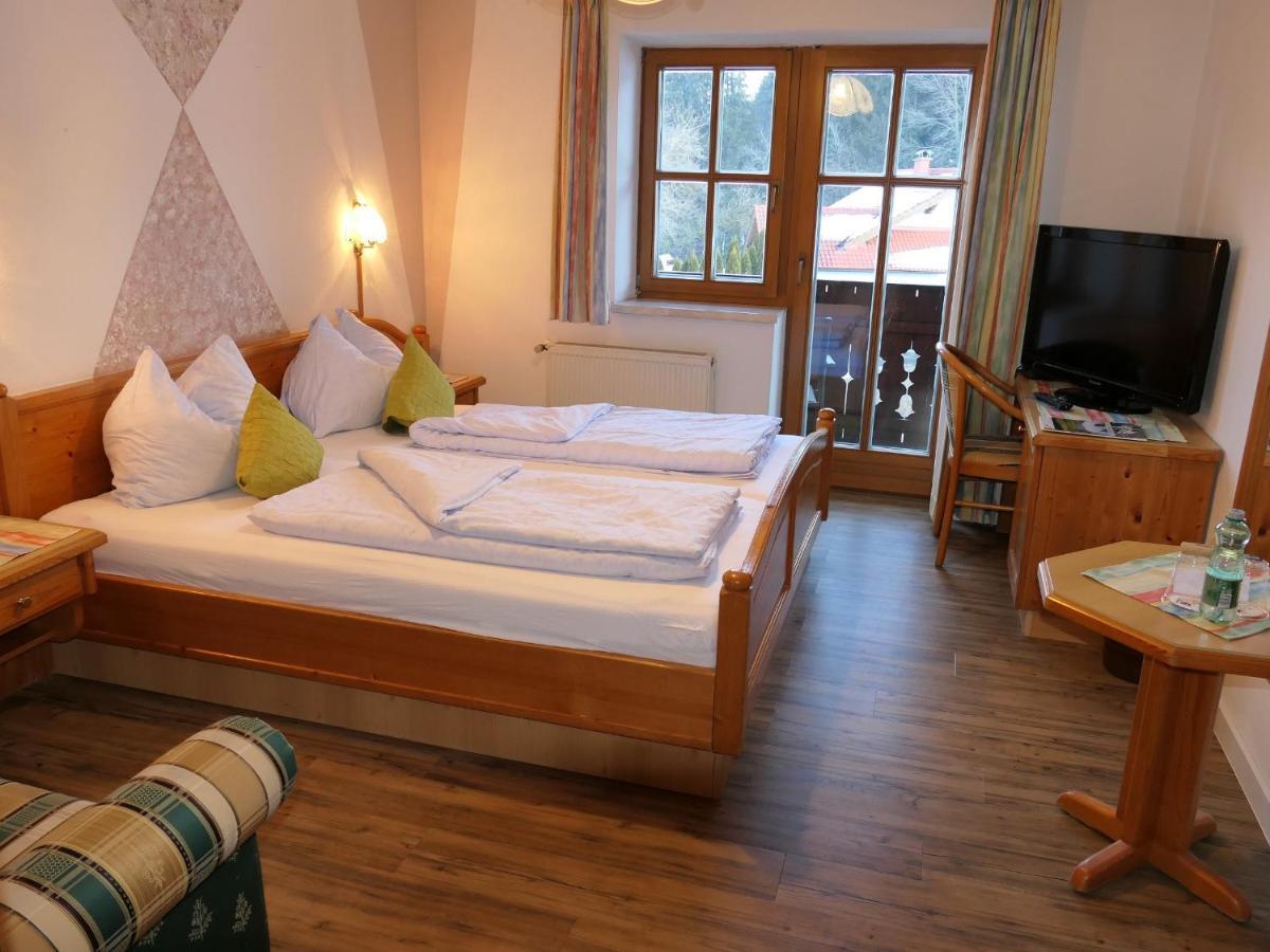 Landgasthof Spitzerwirt Hotel Sankt Georgen im Attergau